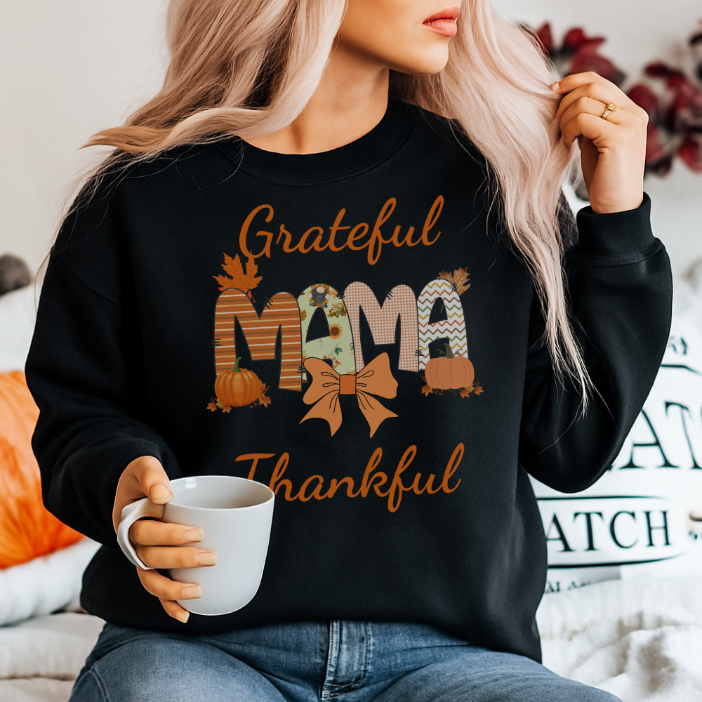 Grateful Thankful Mama Fall Sweatshirt – Cozy Autumn Pullover for Moms